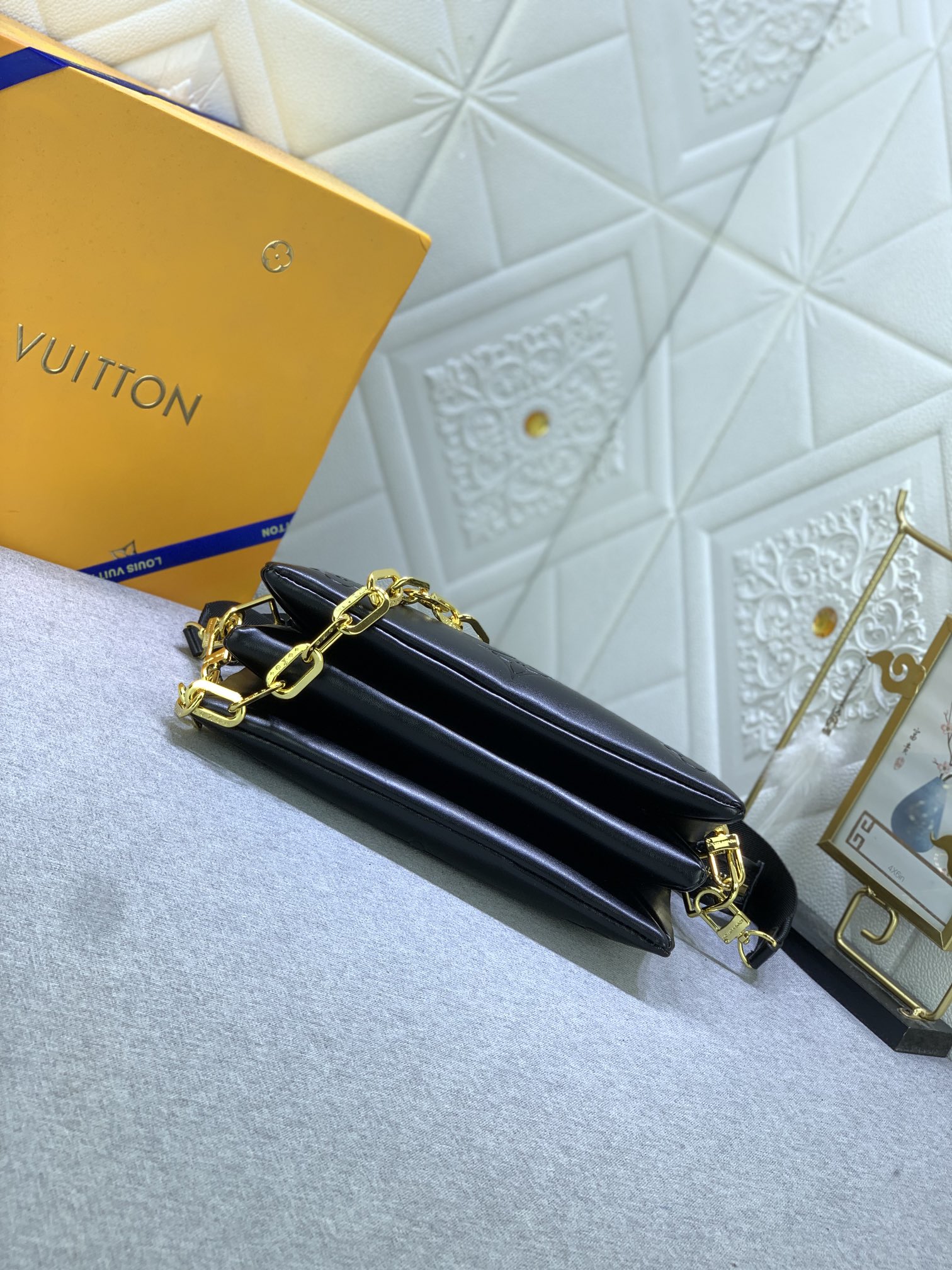 Louis Vuitton  Mini Soft Trunk M22398 (5) 18.5 x 13.0 x 8.0cm