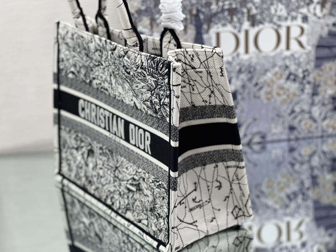 Dior Book Tote 1286(50) 41.5x35×18cm