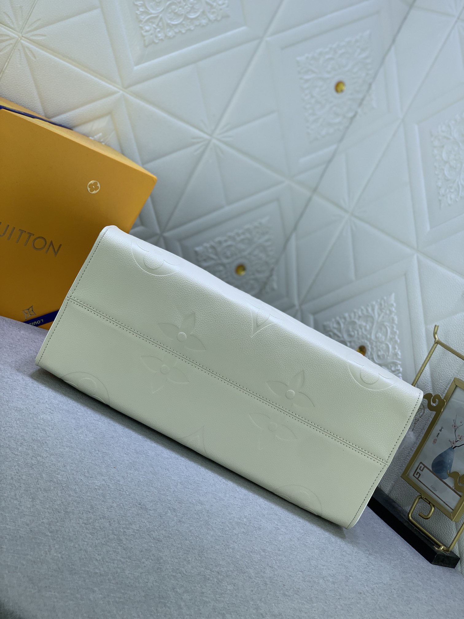 Louis Vuitton CRAFTY ONTHEGO M45373 (3) 41x34x19cm