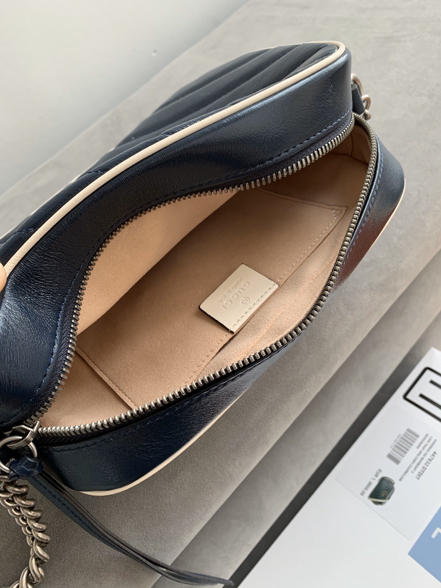 GUCCI Marmont 447632 24x13x7cm