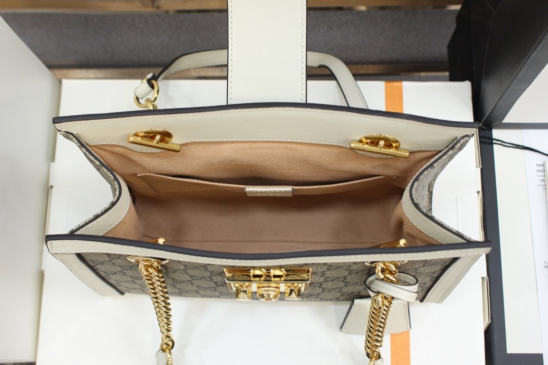 GUCCI Padlock 498156 26*18*10cm