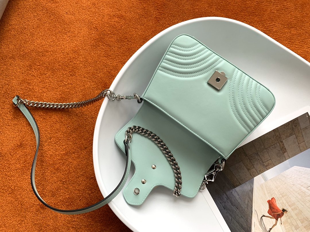 GUCCI Marmont 583571 21x15.5x8cm