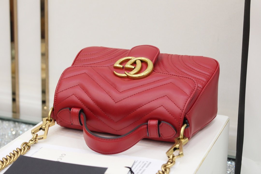 GUCCI Marmont 547260 21*15*8cm