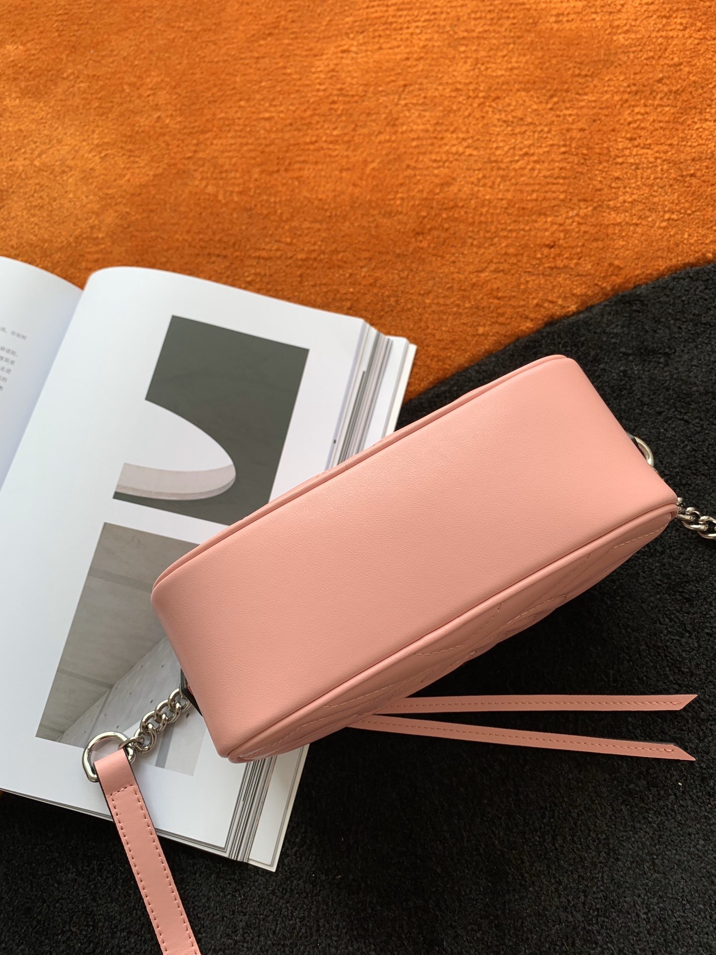 Gucci Marmont 634936 18x6x12cm