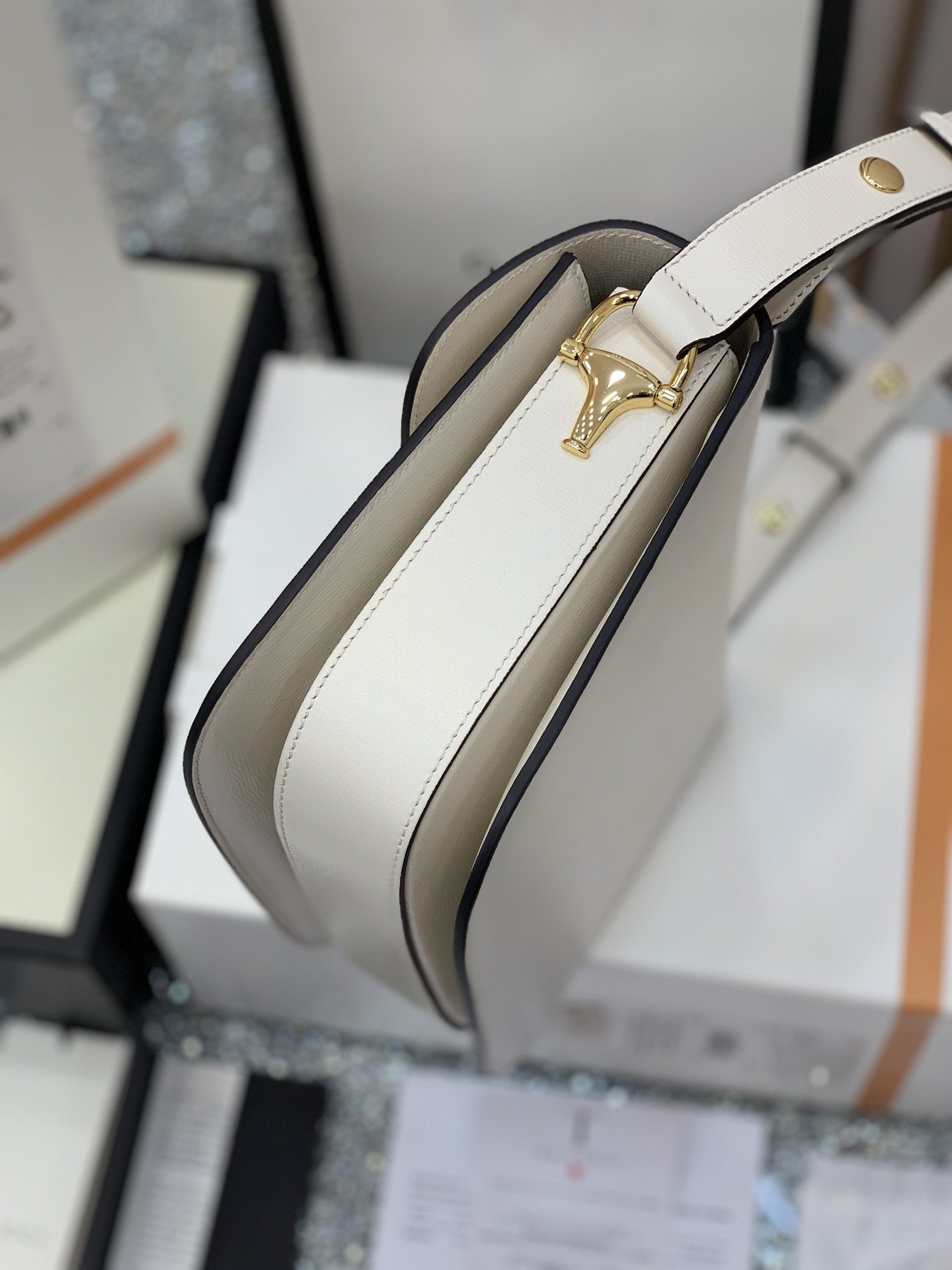 GUCCI 1995 Horsebit Bag 602204 25*18*8cm