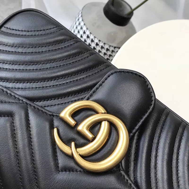 GUCCI Marmont 443497 26/15/7cm