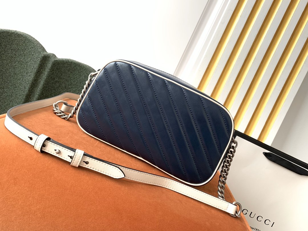 GUCCI Marmont 447632 24x13x7cm