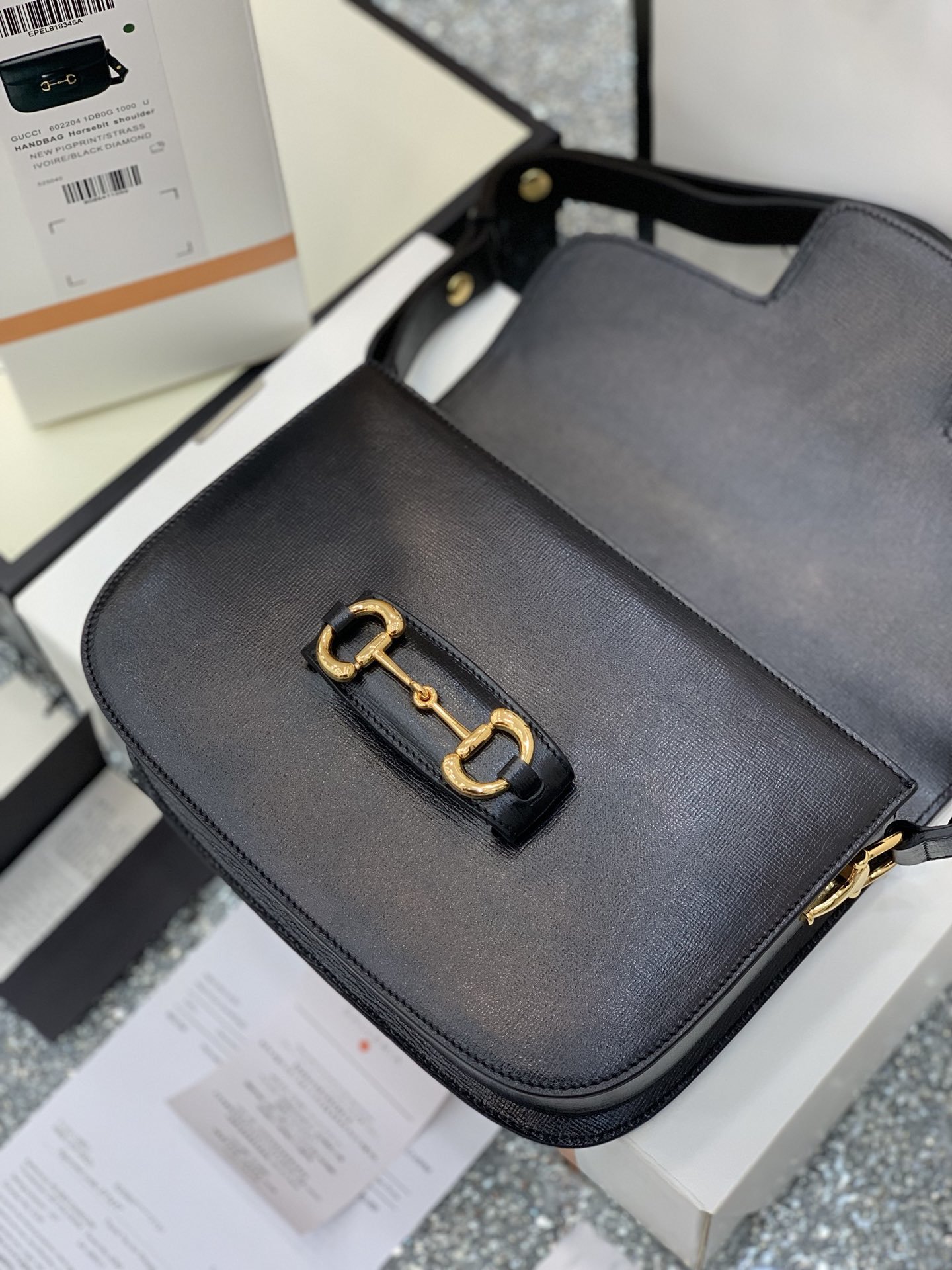 GUCCI 1995 Horsebit Bag 602204 25*18*8cm