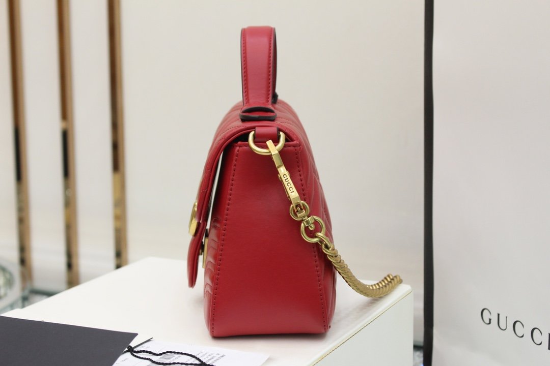 GUCCI Marmont 547260 21*15*8cm