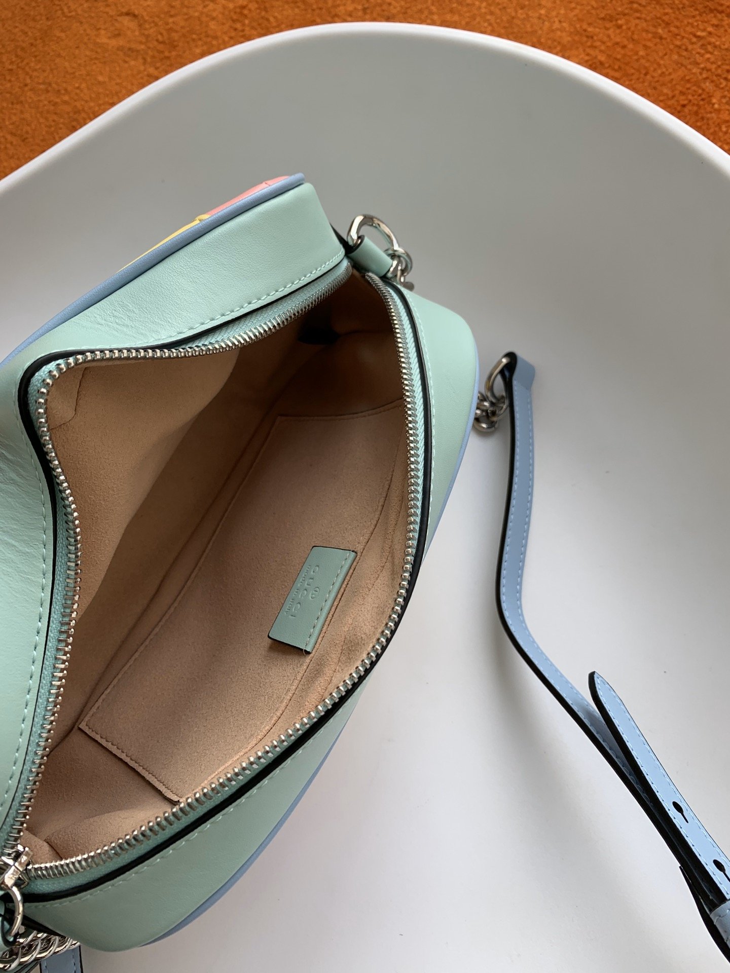 GUCCI Marmont 447632 24x13x7cm