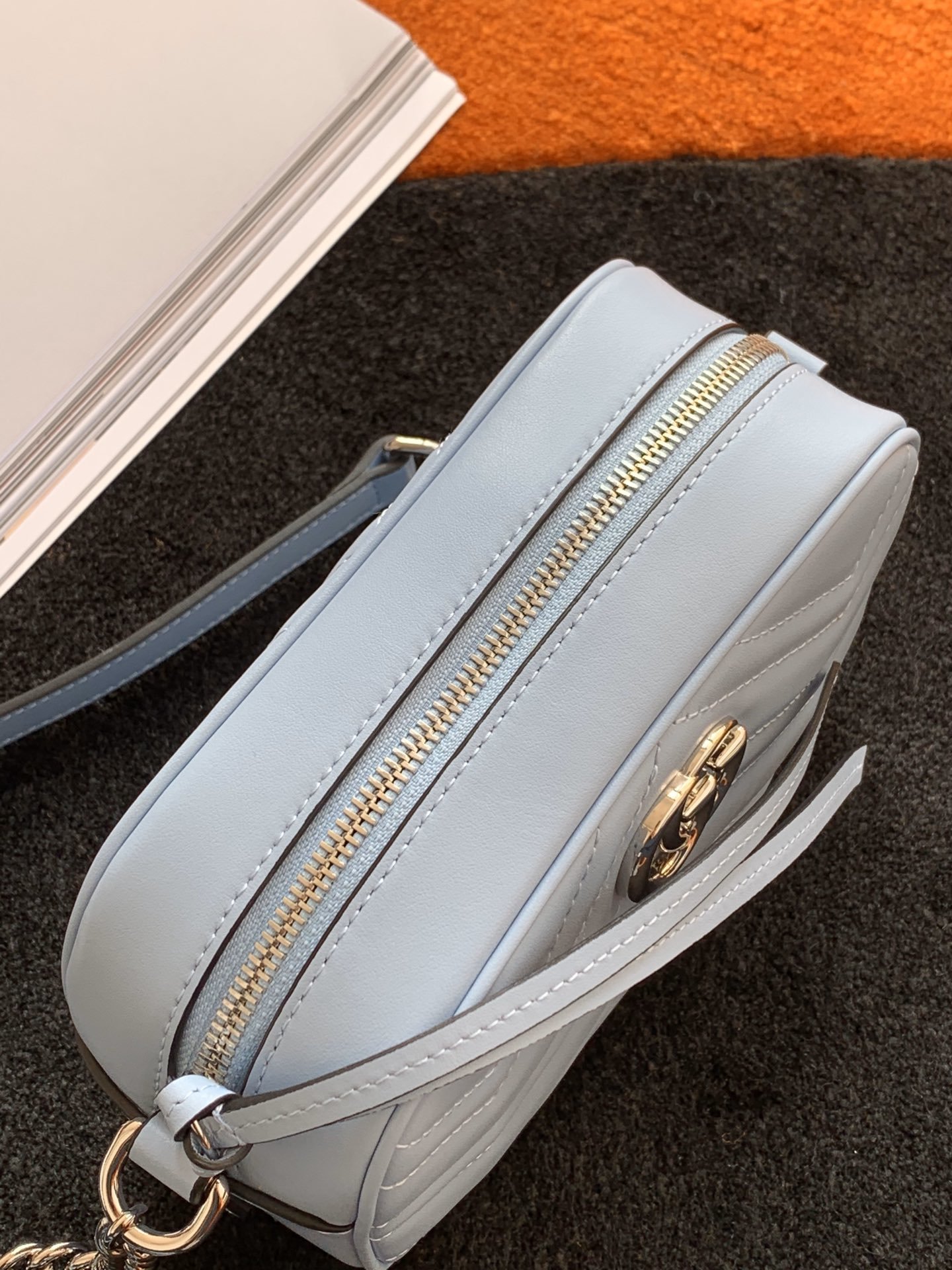 Gucci Marmont 634936 18x6x12cm