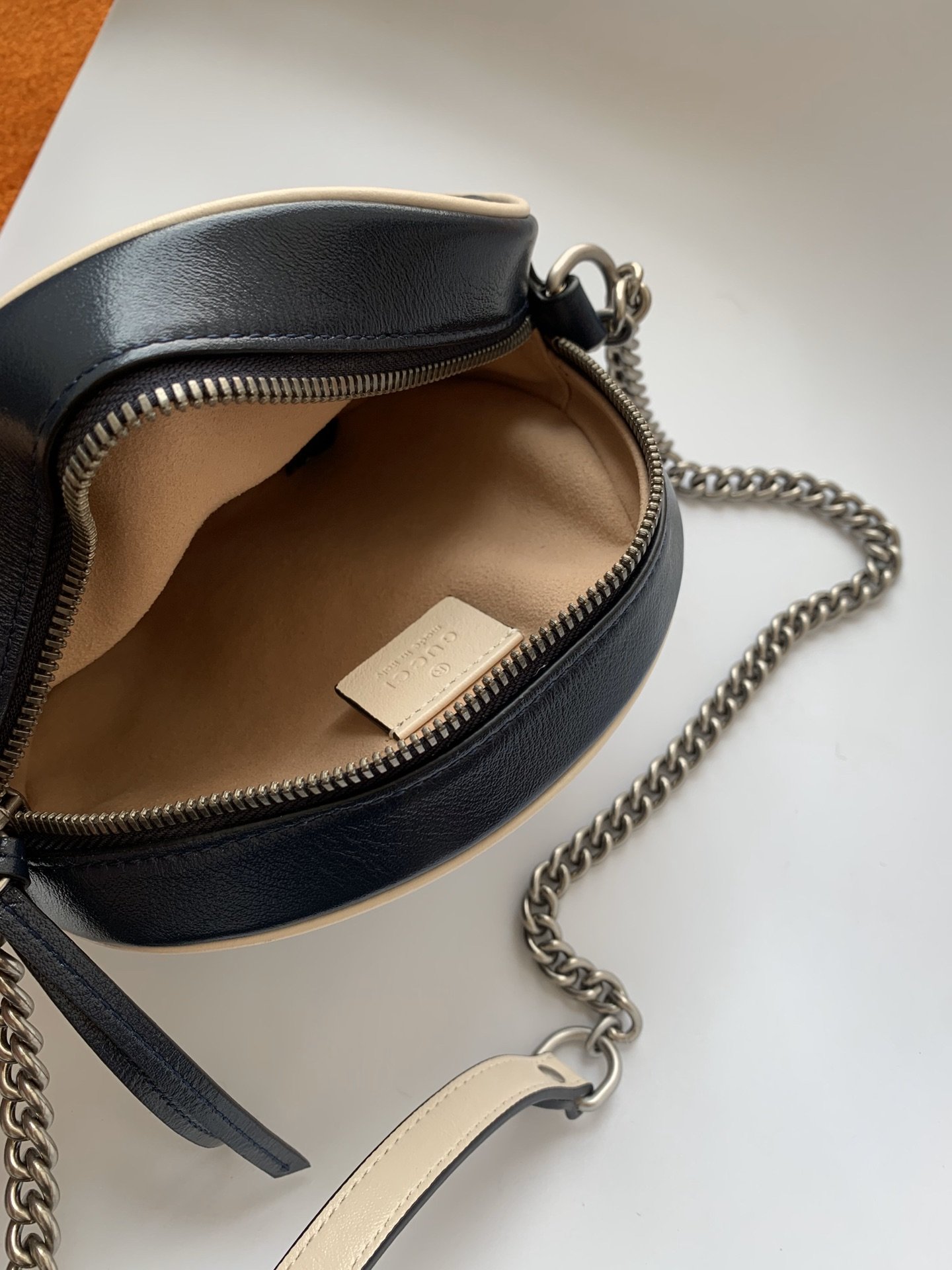 GUCCI 550154 18.5/18.8/6.5cm