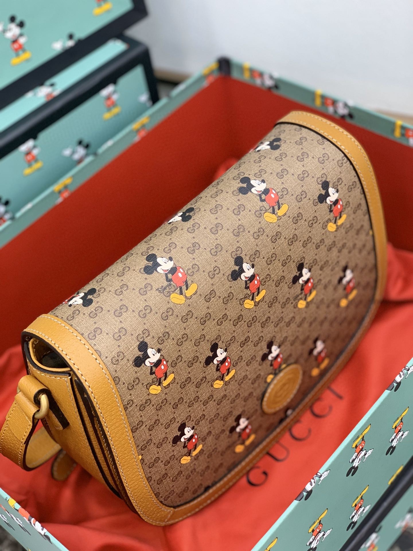 Disney X Gucci 602691 26*32*13cm