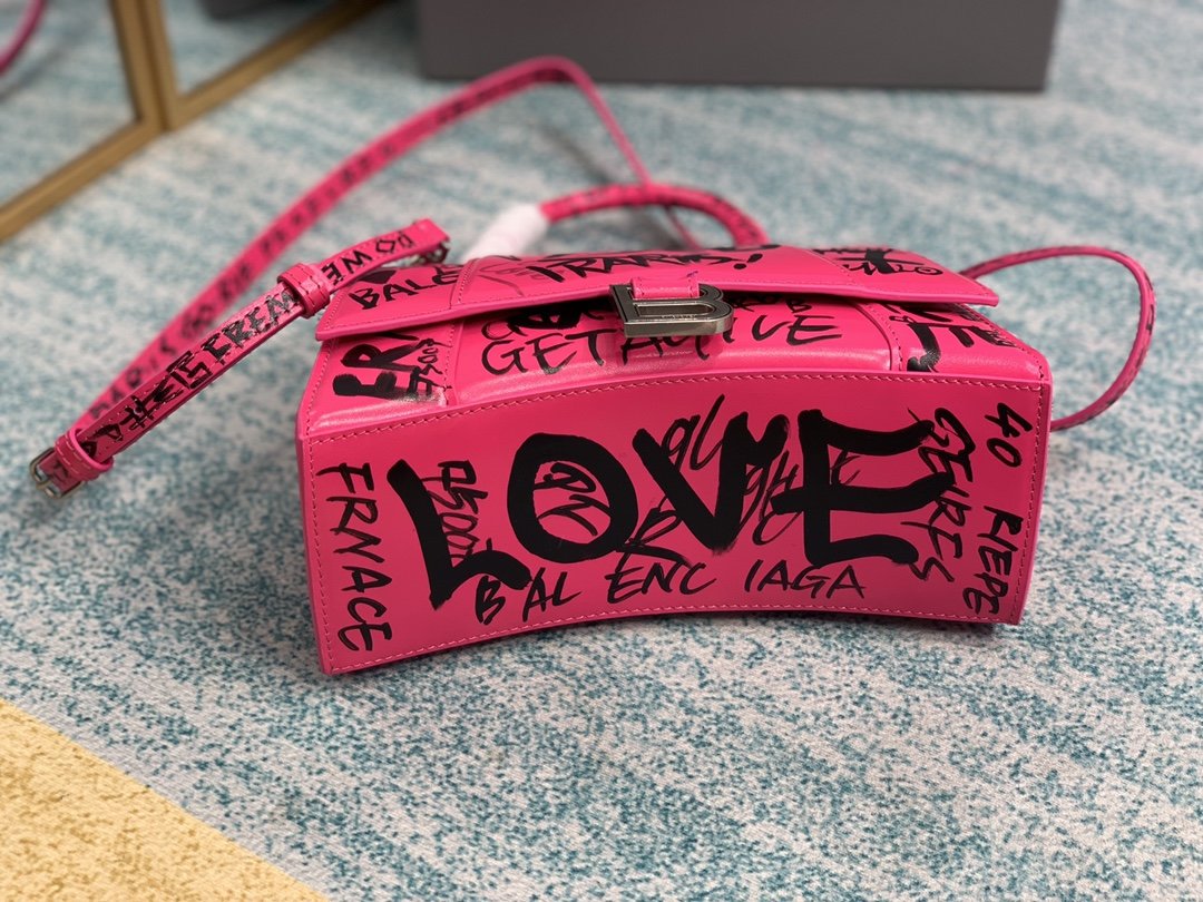 Balenciaga Hourglass S 8895 23x10x24cm