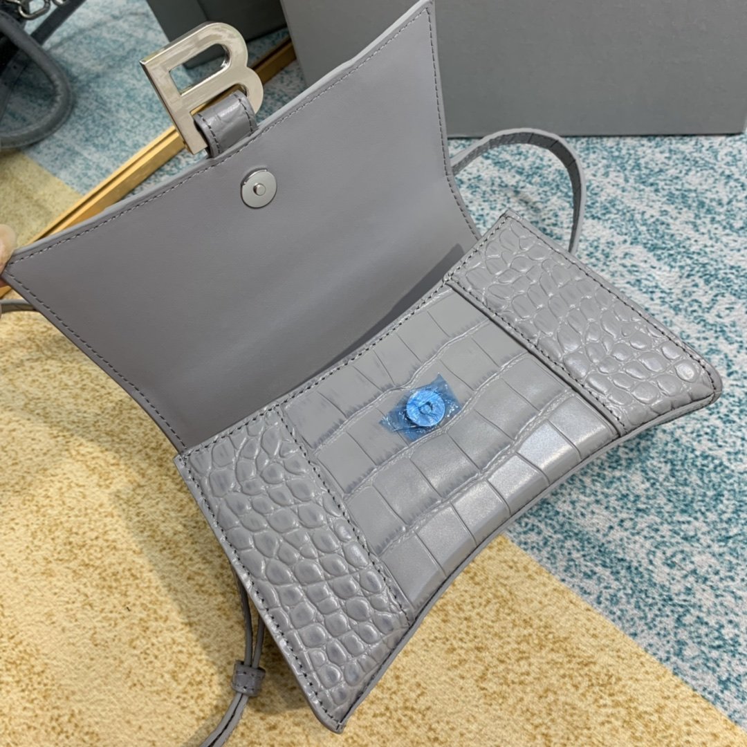 Balenciaga Hourglass XS 8896 19x8x21cm