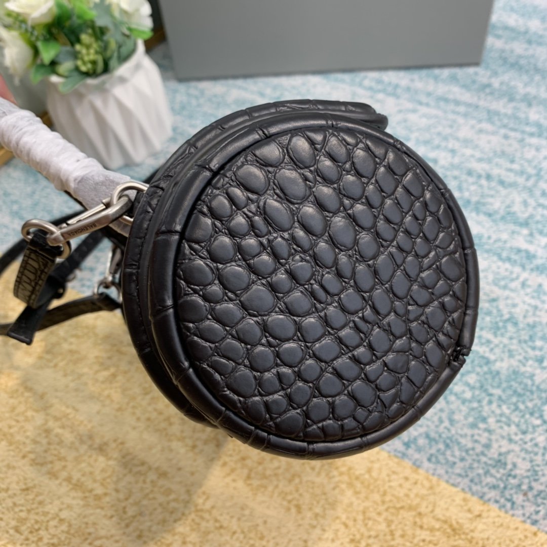 Balenciaga 20ss Round 22x11x11cm