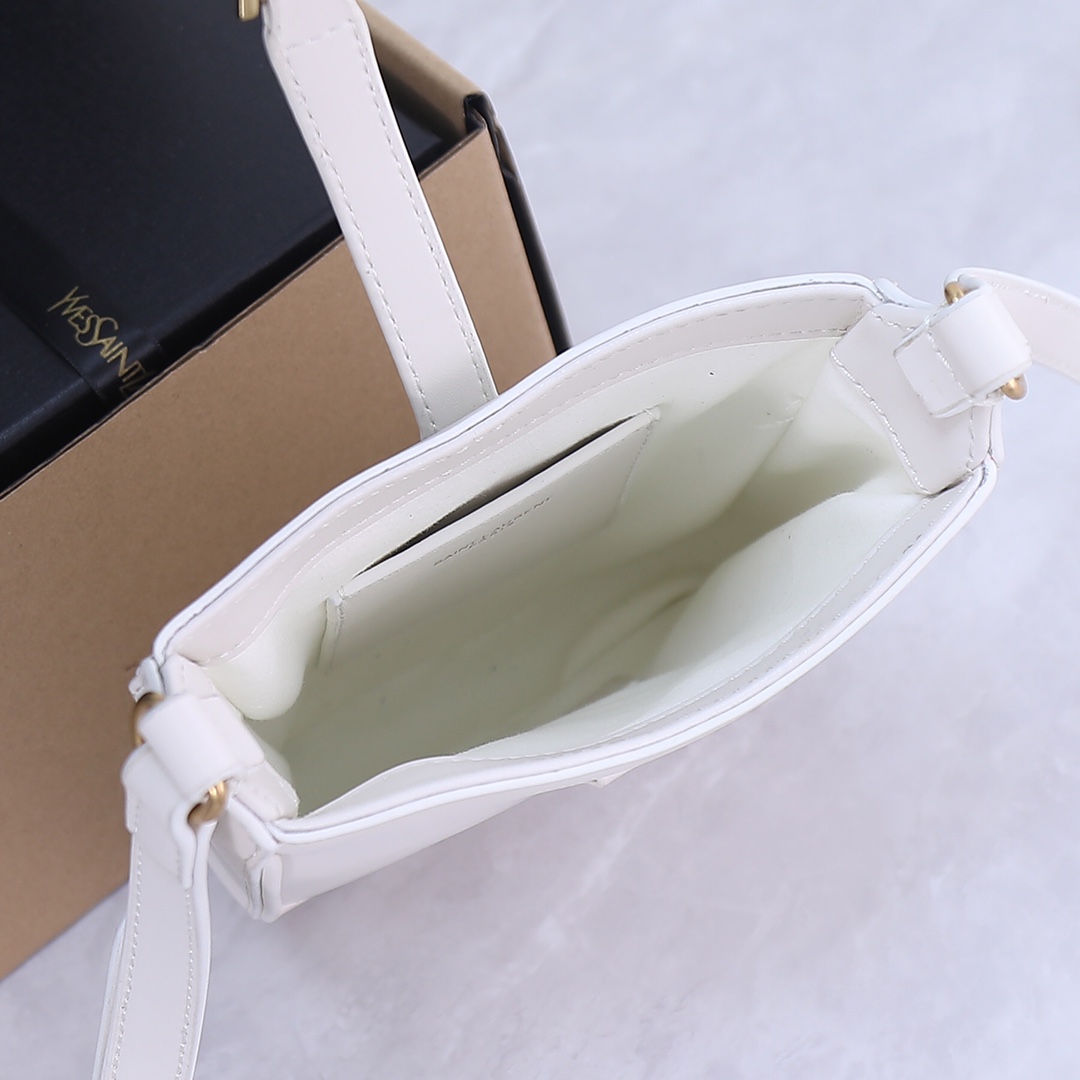 YSL KJB LE 5A7 735214 (2) 18×13.5×3.5cm