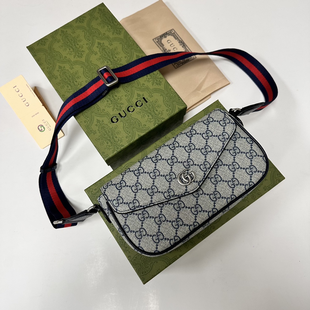 GUCCI 764961 22X13X4cm