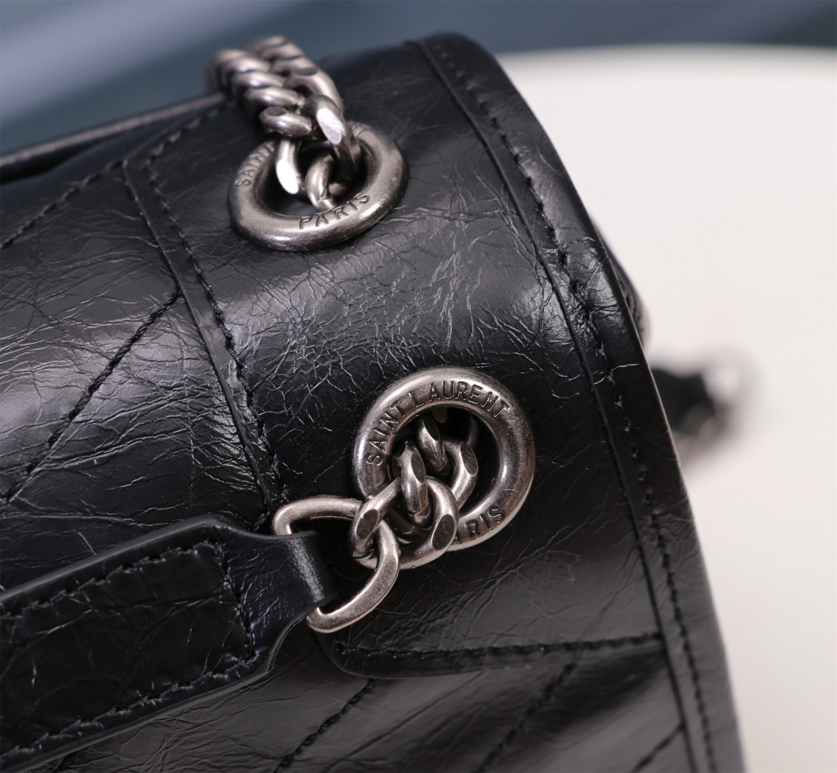 YSL Niki 498830 32x23x9cm