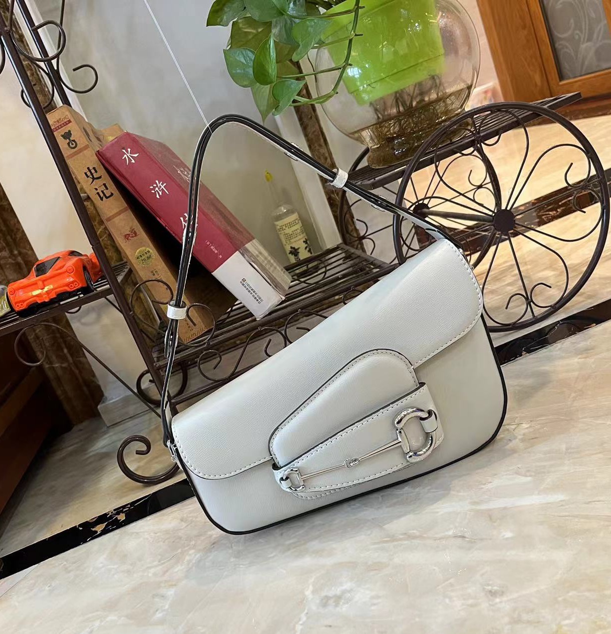 Gucci 764155 26.5X10.5-17X4-8cm