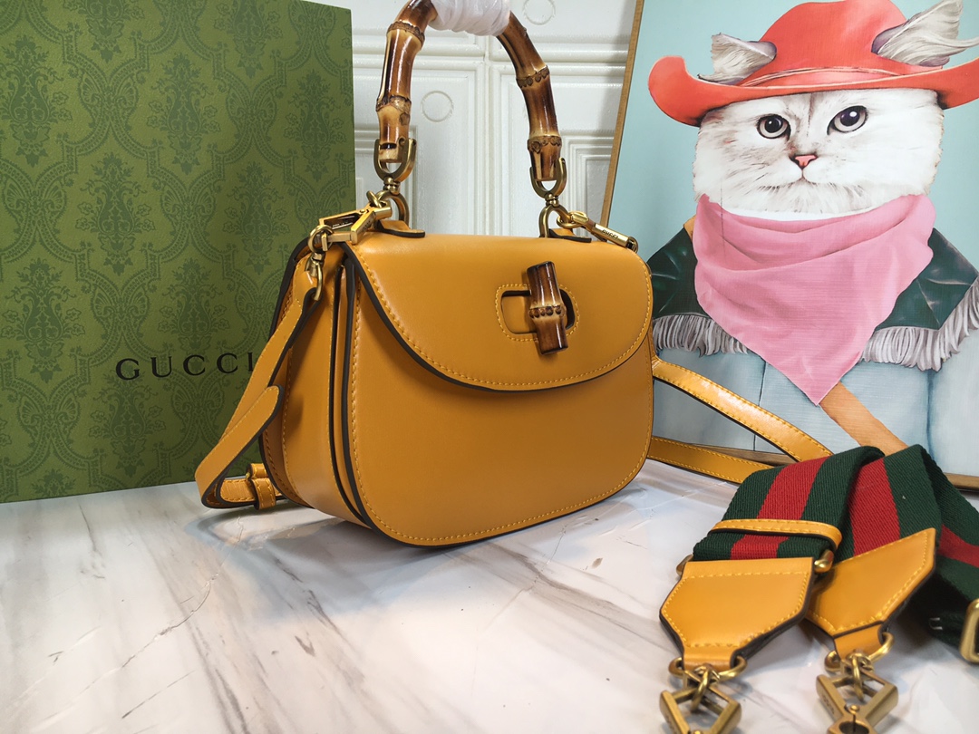 Gucci Bamboo 1947 675797 21X15X7cm