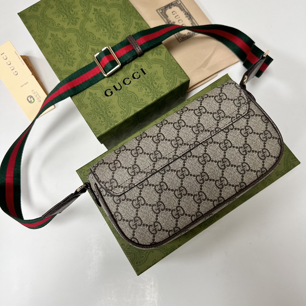 GUCCI 764961 22X13X4cm
