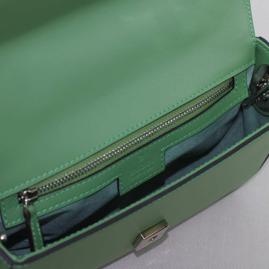 GUCCI 739722 21x10x5cm