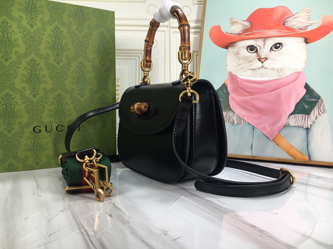 Gucci Bamboo 1947 675797 21X15X7cm