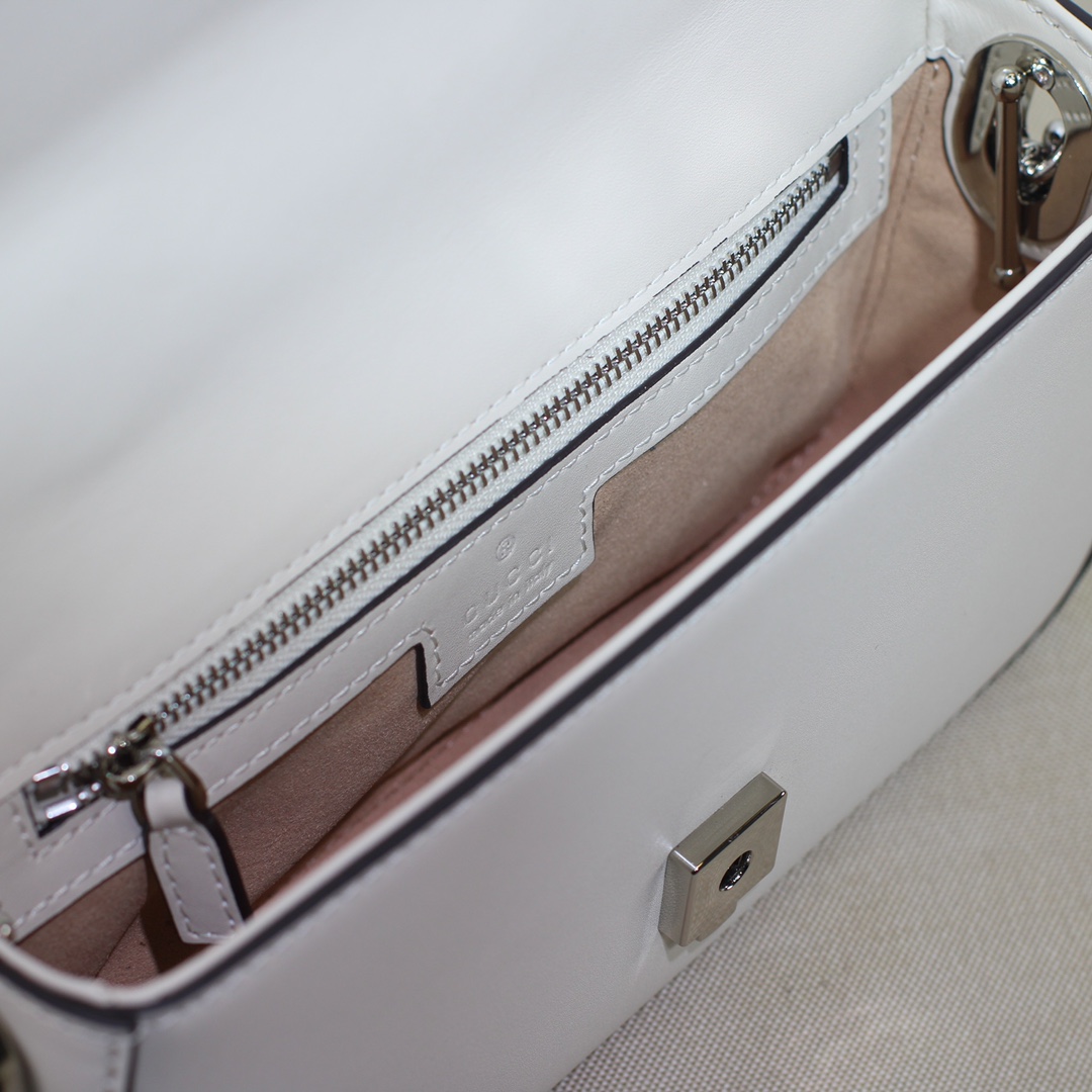 GUCCI 739722 21x10x5cm