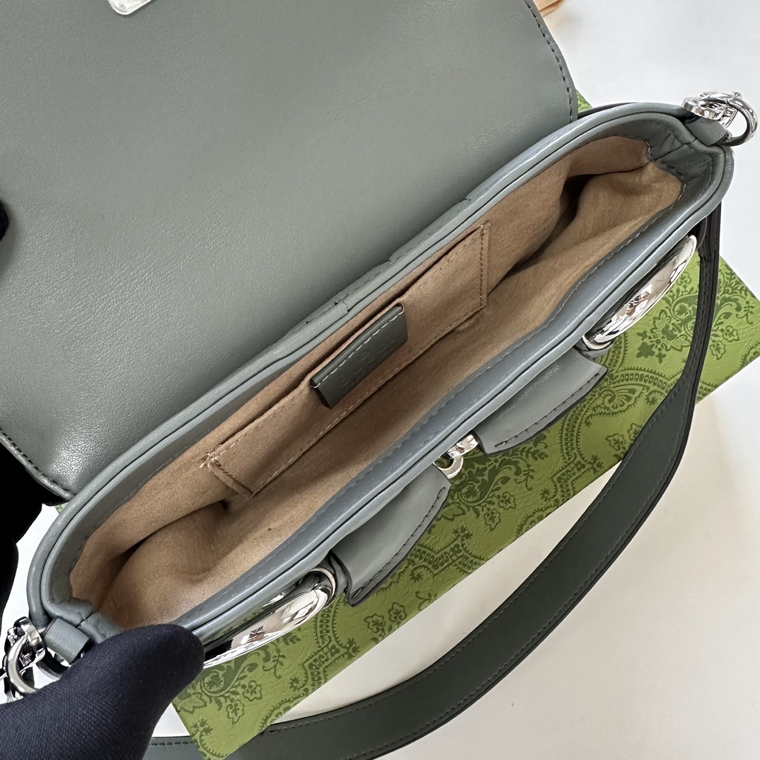 Gucci Horsebit Chain 764339 27X11.5X5cm