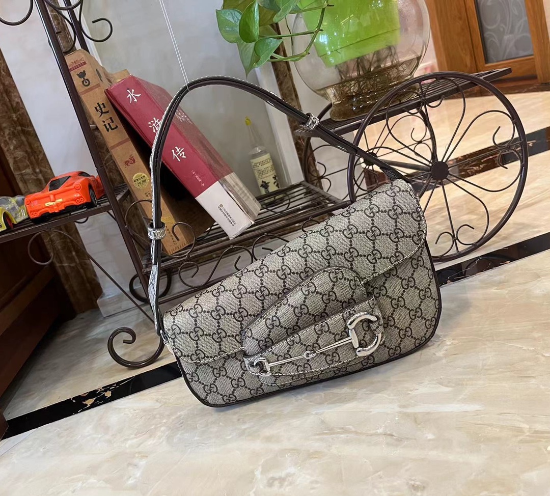 Gucci 764155 26.5X10.5-17X4-8cm