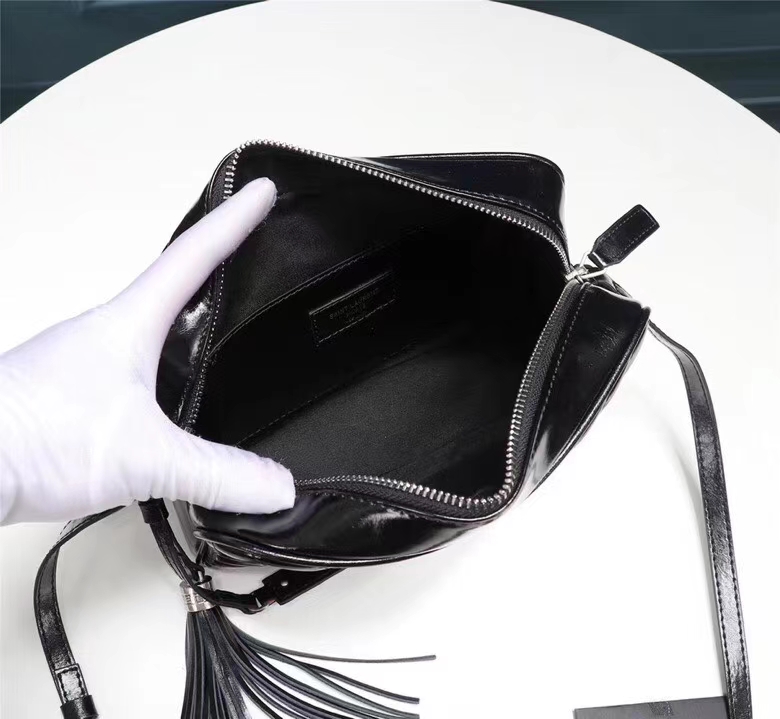 YSL Saint Laurent F57700-1 (7) 23x16x6cm