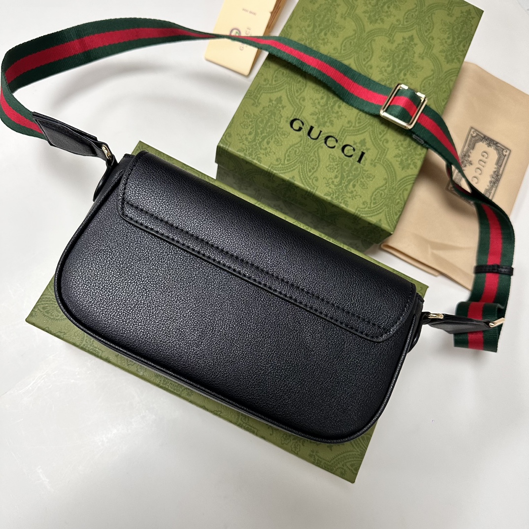 GUCCI 764961 22X13X4cm