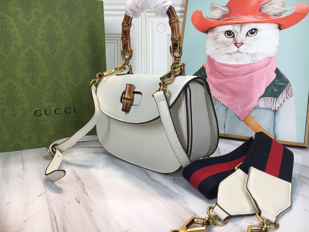 Gucci Bamboo 1947 675797 21X15X7cm