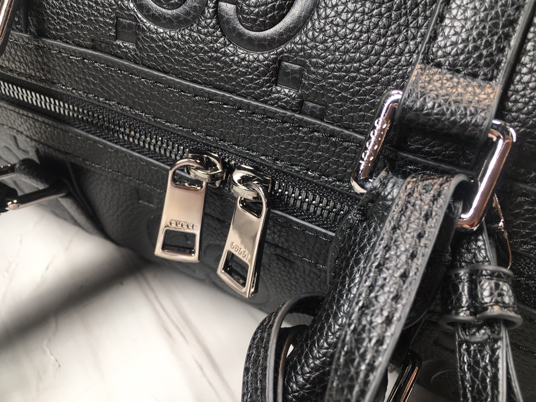 GUCCI 725282 45X29X25cm