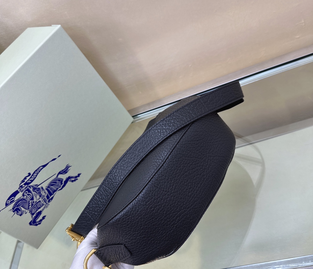 Burberry 553170 24x×23cm