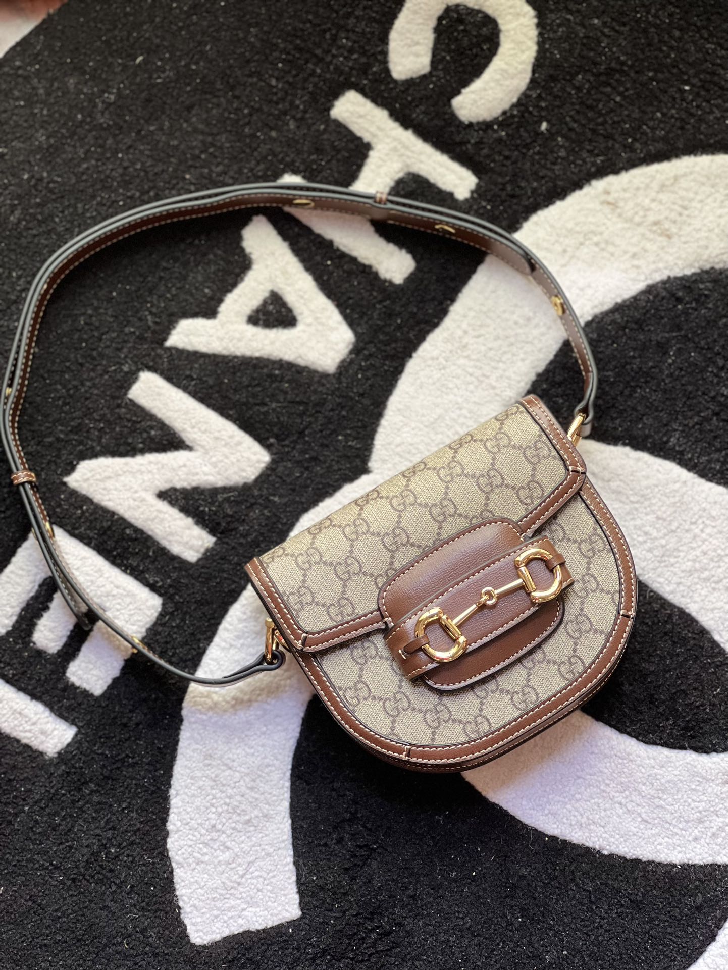 GUCCI 760191 18X17X6.5
