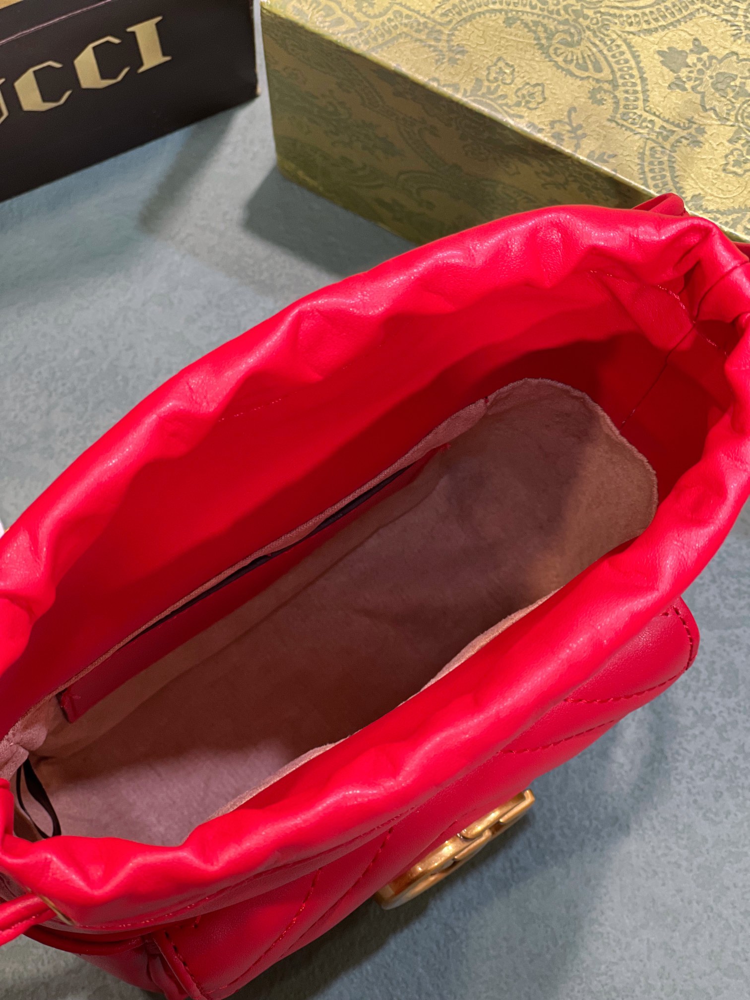 Gucci 746433 14.5x20x7.5cm