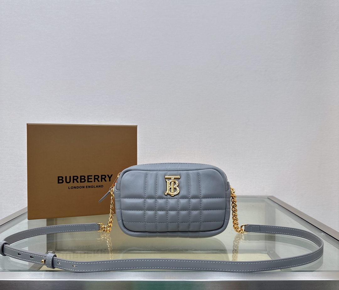 Burberry Lola 048155 (3) 19 x 5.5 x 11cm