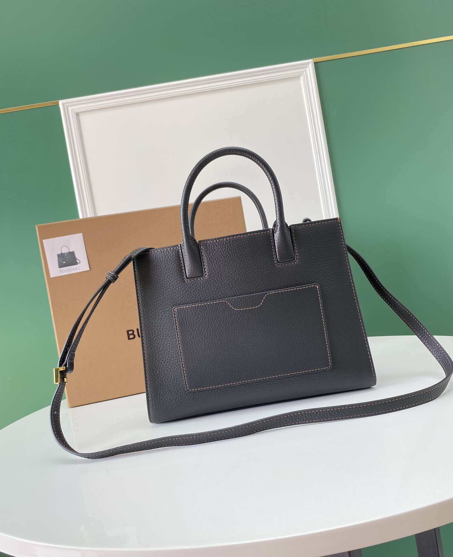 Burberry 044173 (9) 27x 11× 20cm