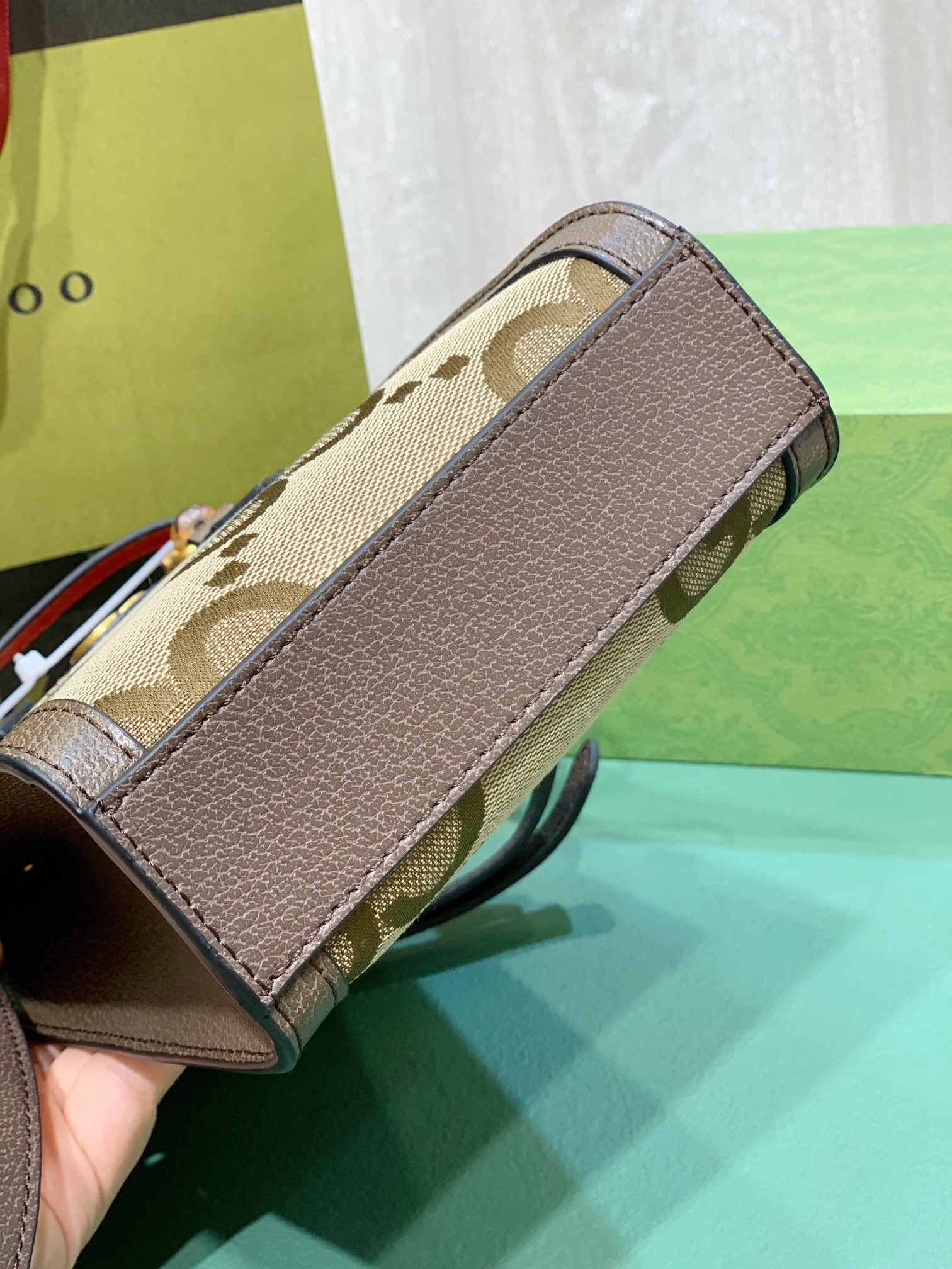 Gucci 739079 15.5x19.5x6cm