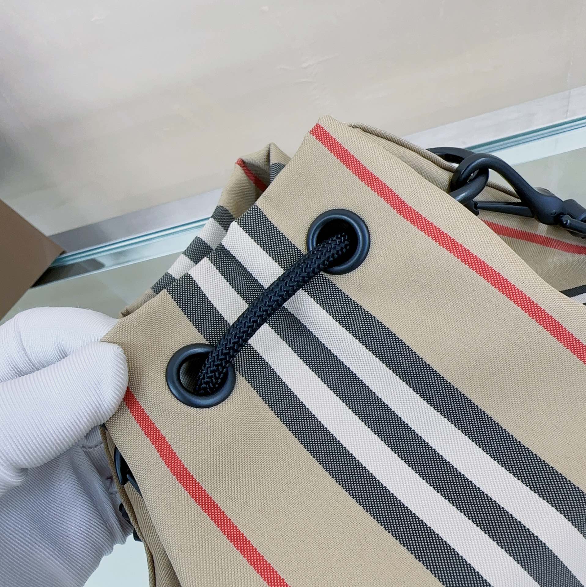 Burberry24 (12) 5133 18z19.5x11