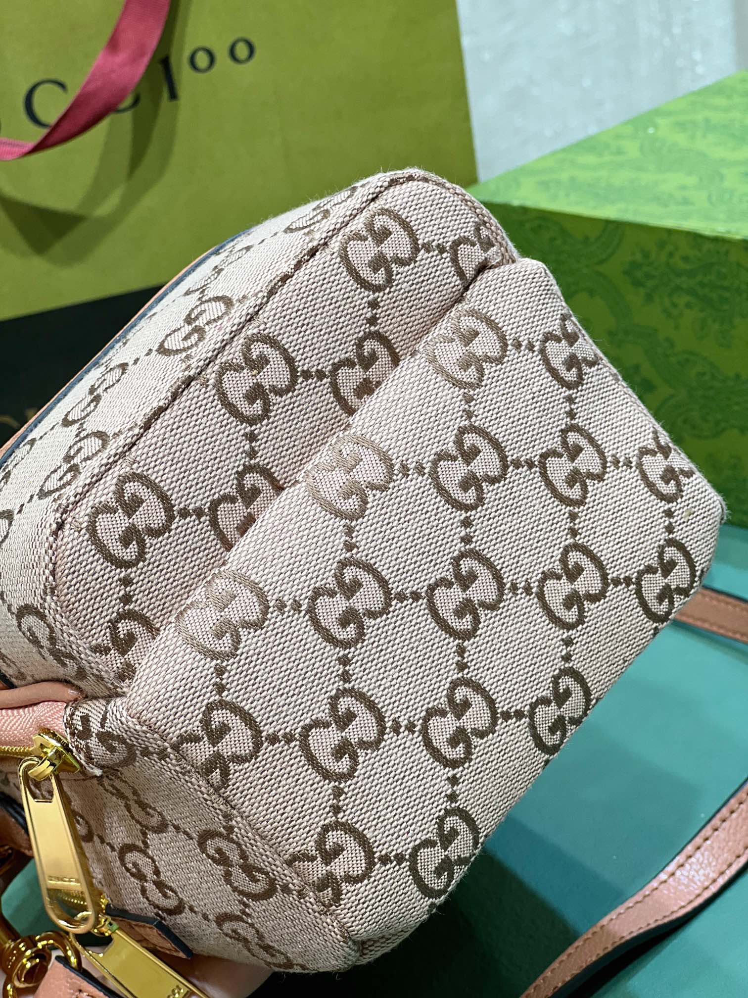 Gucci 739701 14x19x12