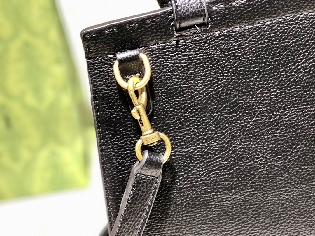 Gucci Marmont 421890 31x23x13cm