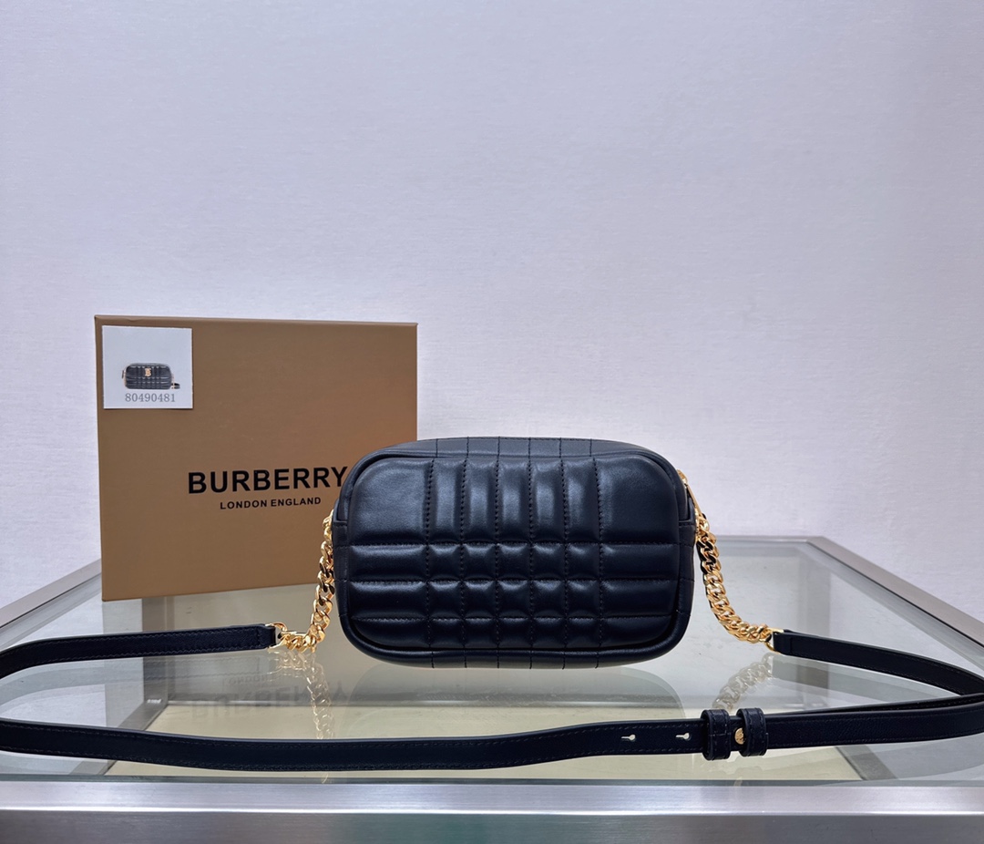 Burberry Lola 048155 (4) 19 x 5.5 x 11cm