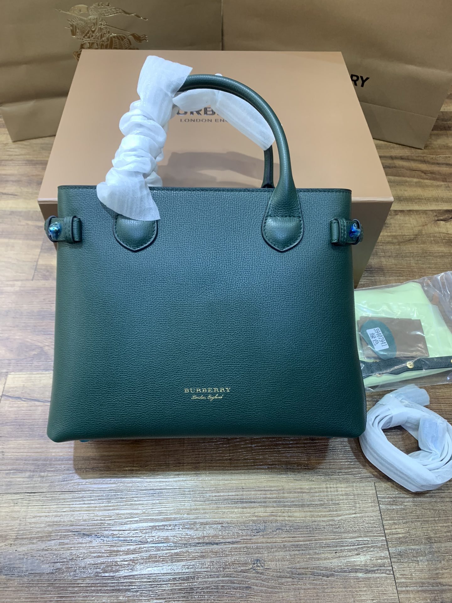 Burberry (20)