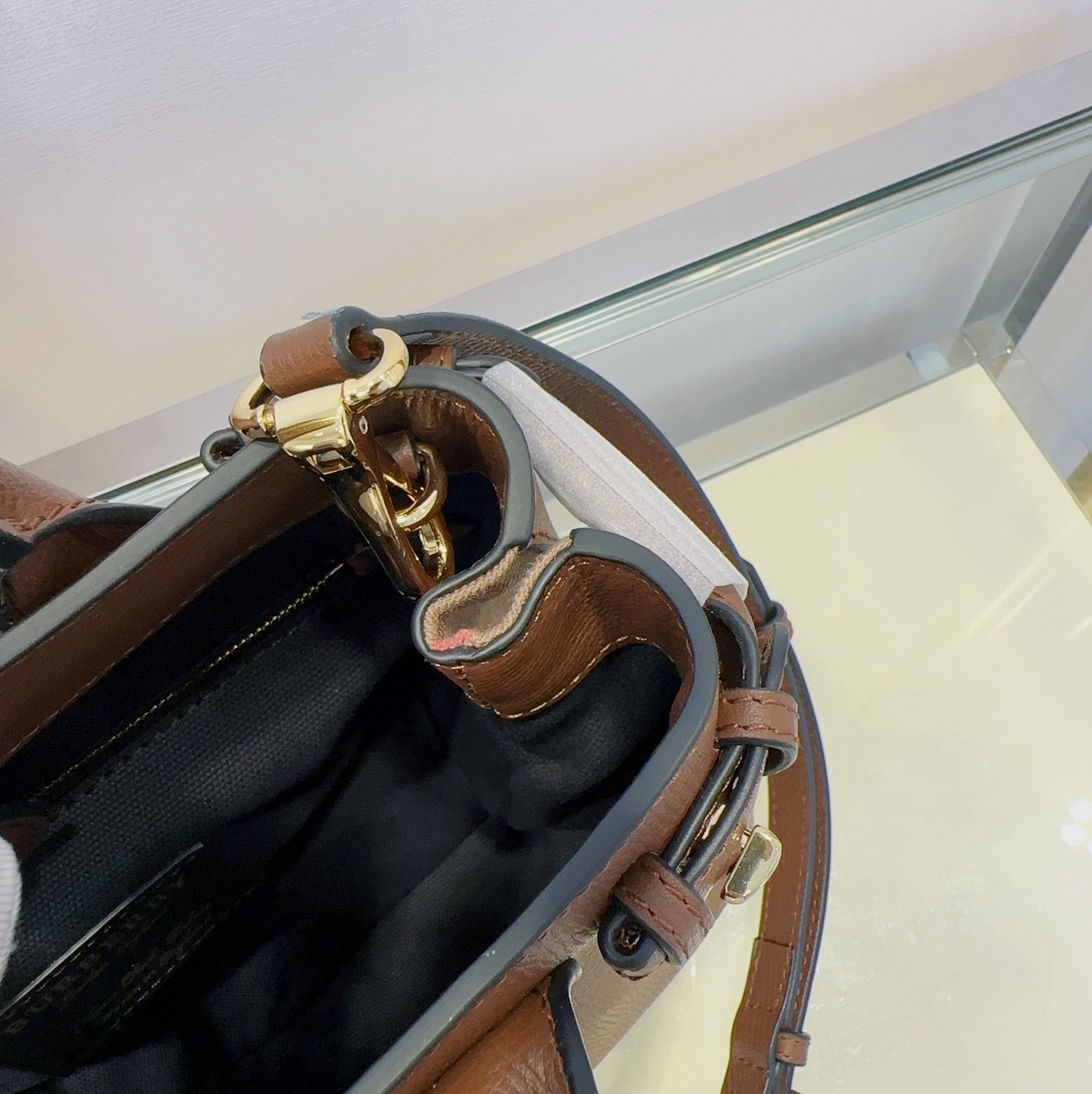 Burberry The Banner 713163 26cm