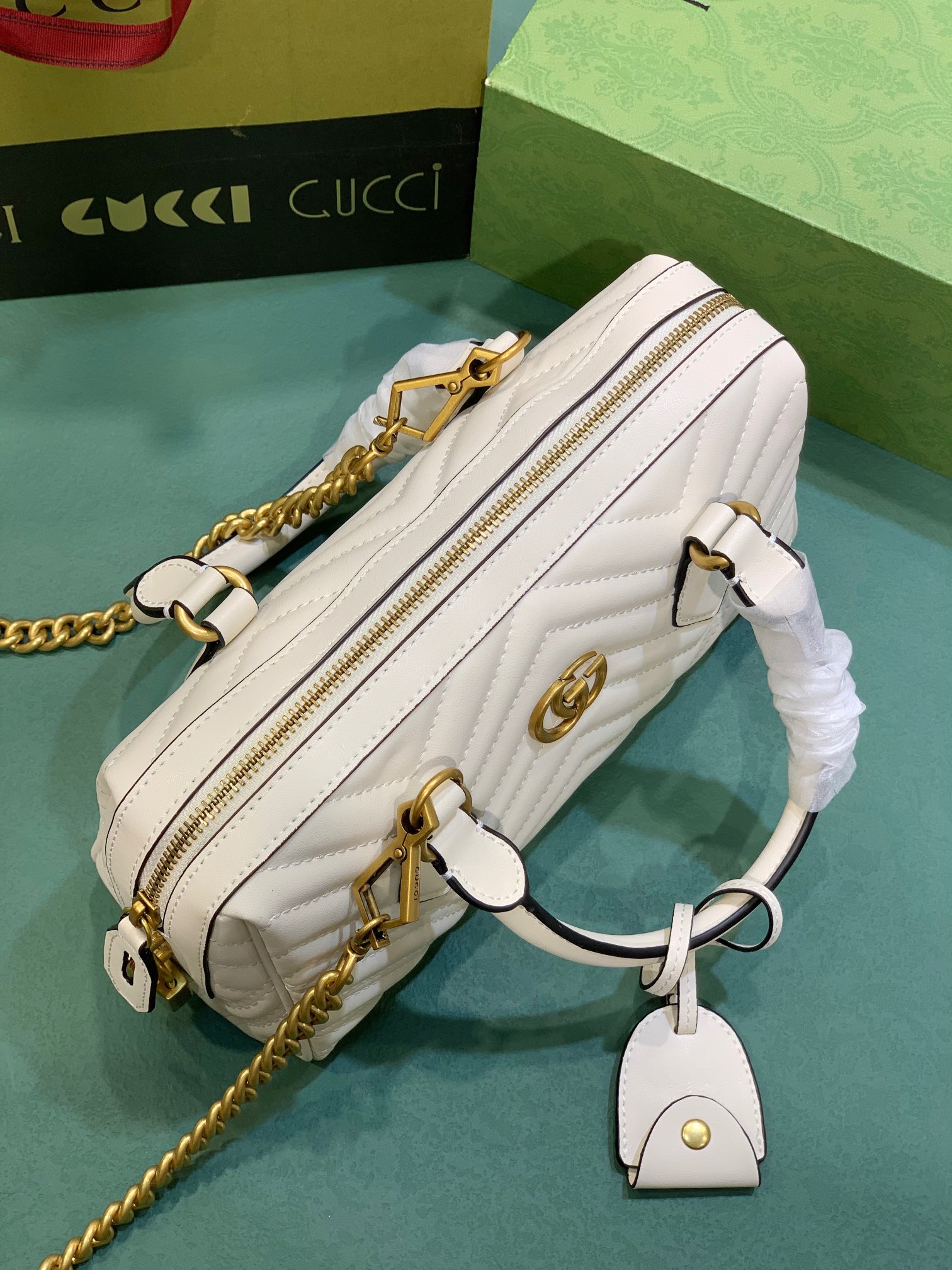 GUCCI GG Marmont 746319 27X13.5X10cm