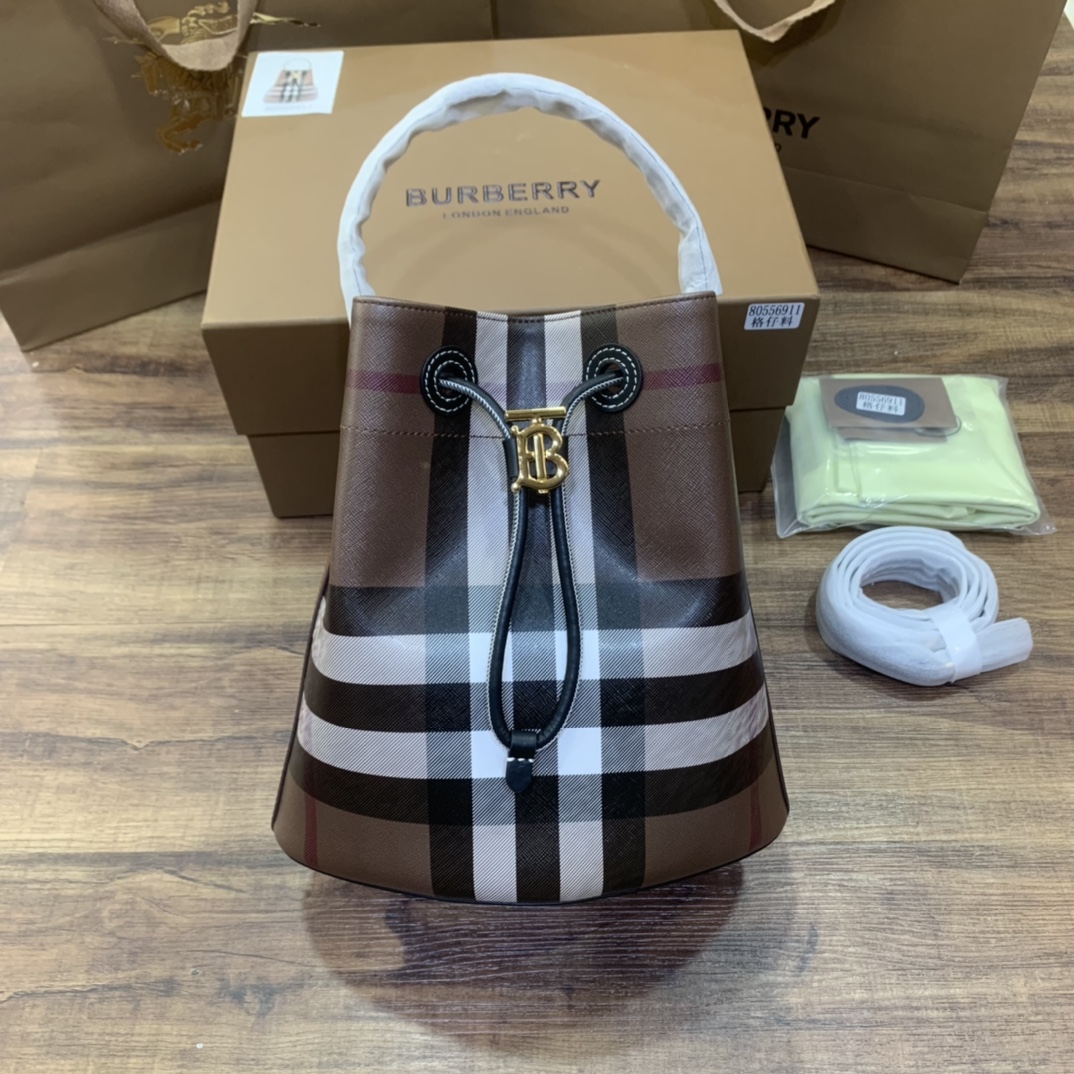 Burberry (27)