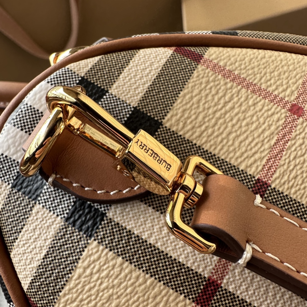 Burberry 496163 30x15x21cm